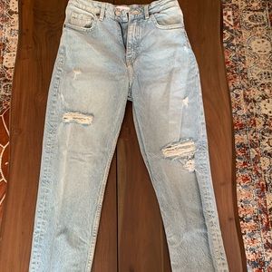 Zara distressed light wash jean
